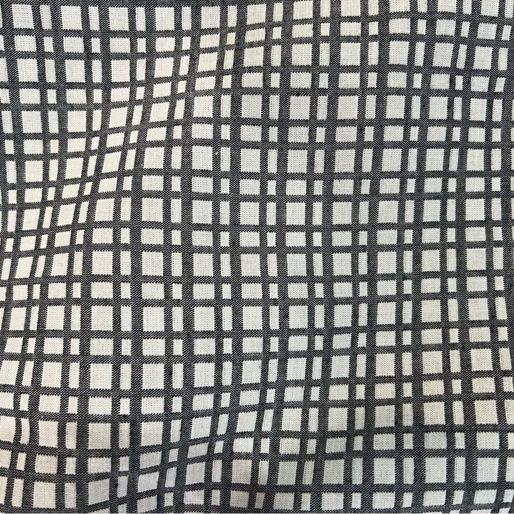 Slim Fitted Cropped Ankle Pants Gray & White Plaid The Limited Size 8 - Picture 8 of 8